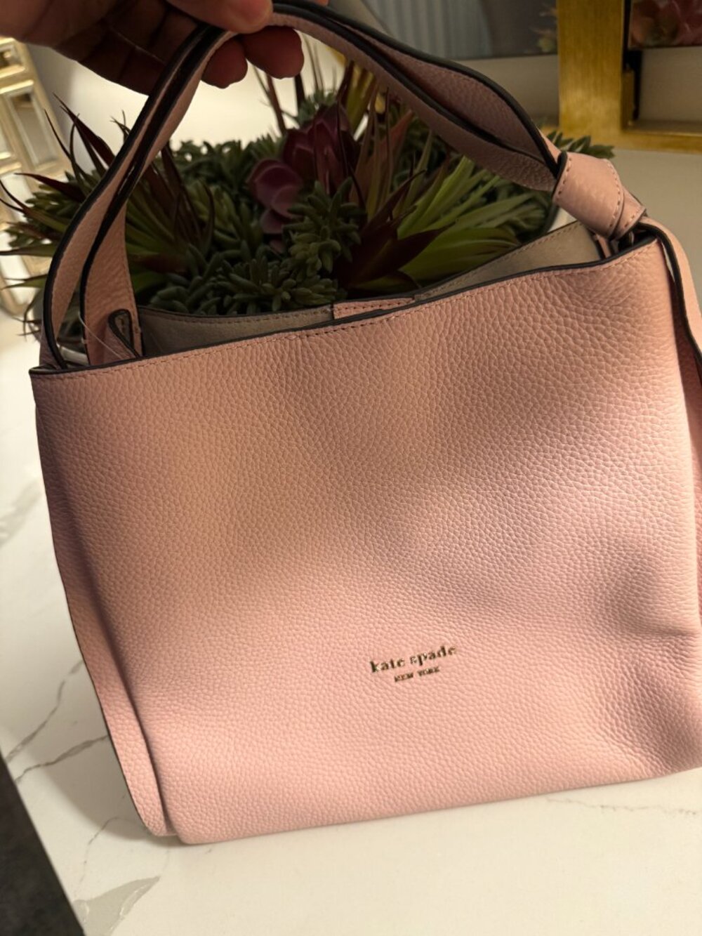 Pink Handbag - Picture 2 of 9
